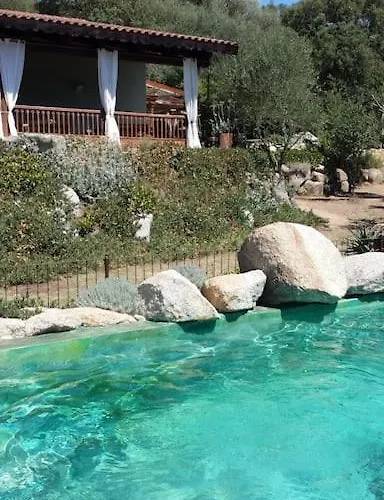 Con Piscina Tra Porto Vecchio E Bonifacio * Figari (Corsica)